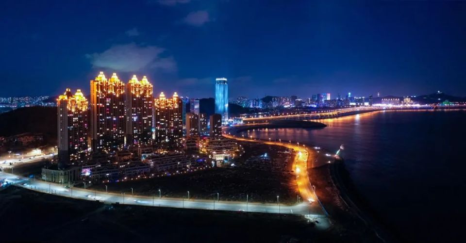 包含赛地聚焦——欧篮联今晨热度飙升，新疆广汇造点机会，目标明确，纪律约束更严格的词条